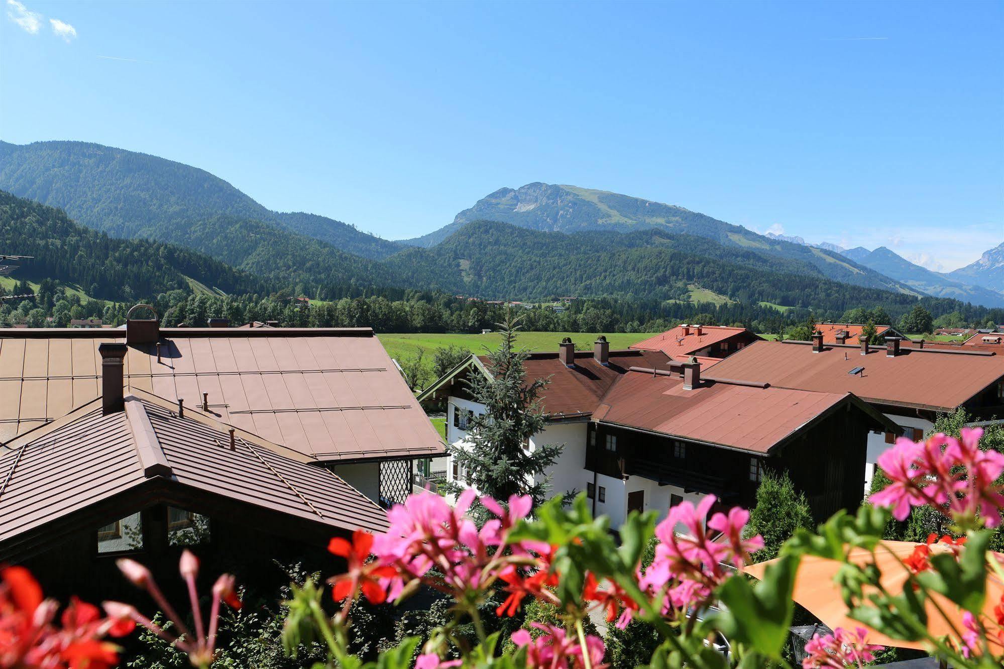 Hotel Sonnleiten Reit im Winkl Exterior photo